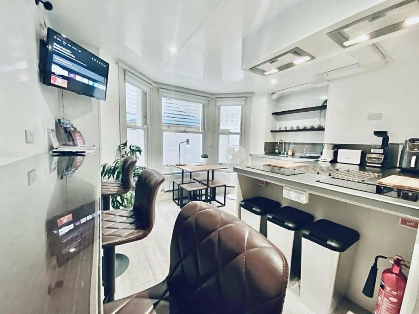 Apt 09 Stylish Studio Steps From Sea & Promenade Brighton Екстер'єр фото