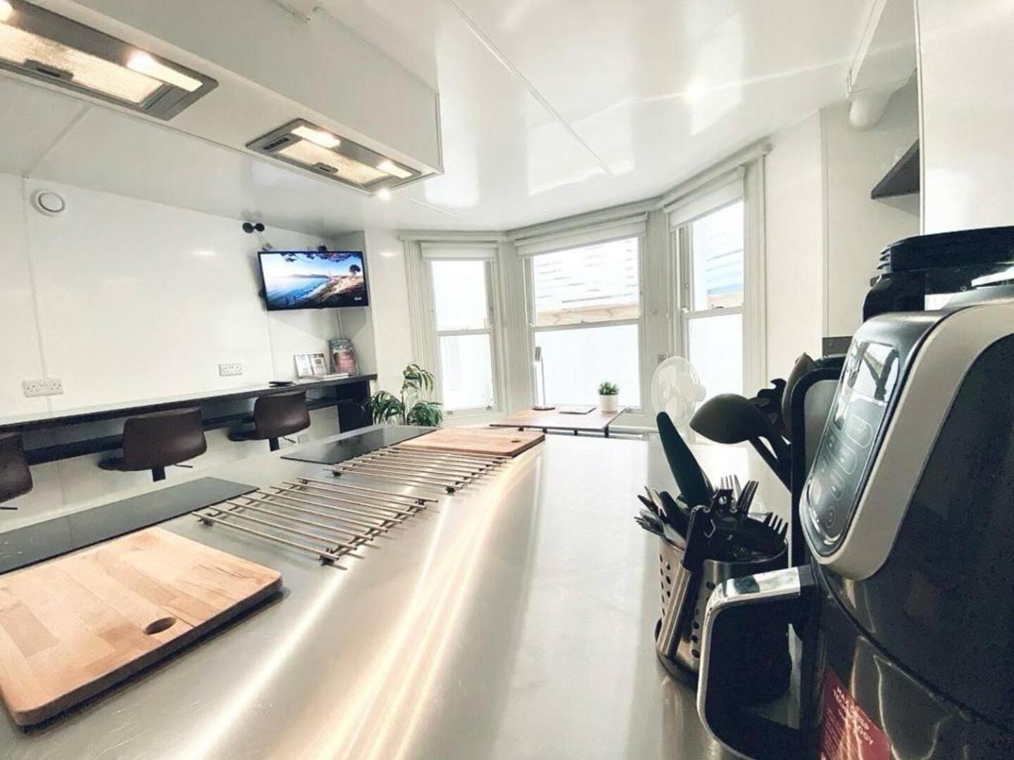 Apt 09 Stylish Studio Steps From Sea & Promenade Brighton Екстер'єр фото